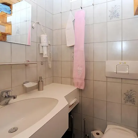 Fruehstueckspension Ruef Bed & Breakfast