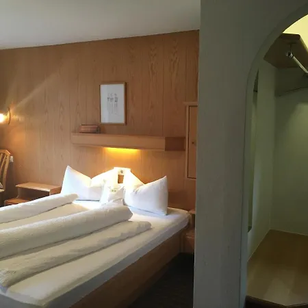 Bed and breakfast Rüf 3*