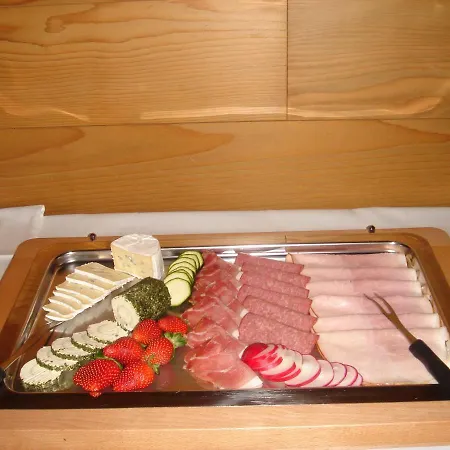 Bed & Breakfast Fruehstueckspension Ruef